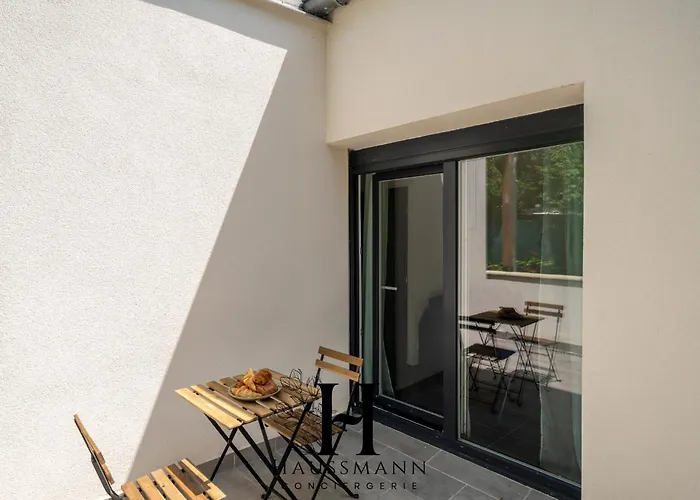 Cosy Avec Terrasse Apartmán Nancy